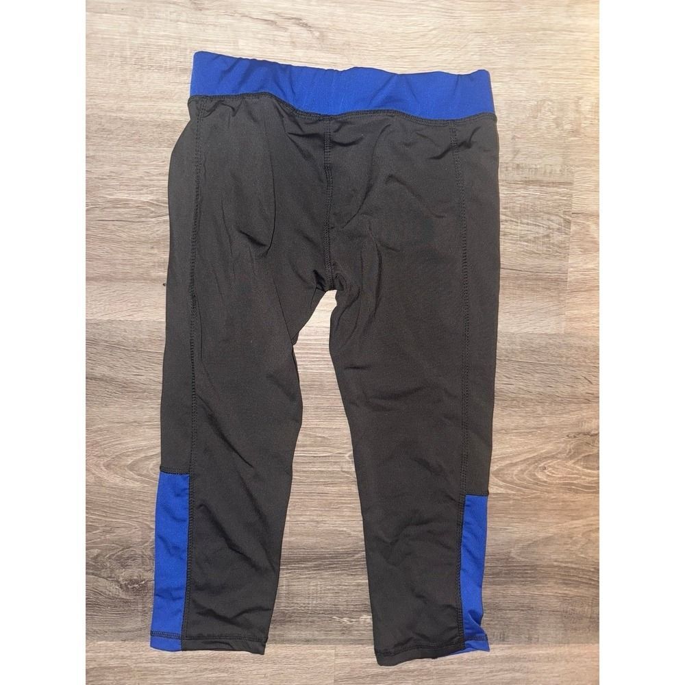 Women's Athletic Leggins MEDIUM Black and blue Capris